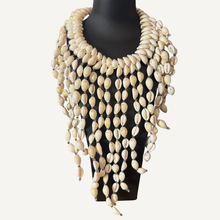 Load image into Gallery viewer, Cowrie Jewelry
