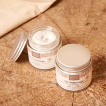 Charger l'image dans la galerie, Gommage corporel bio aux coques de coco